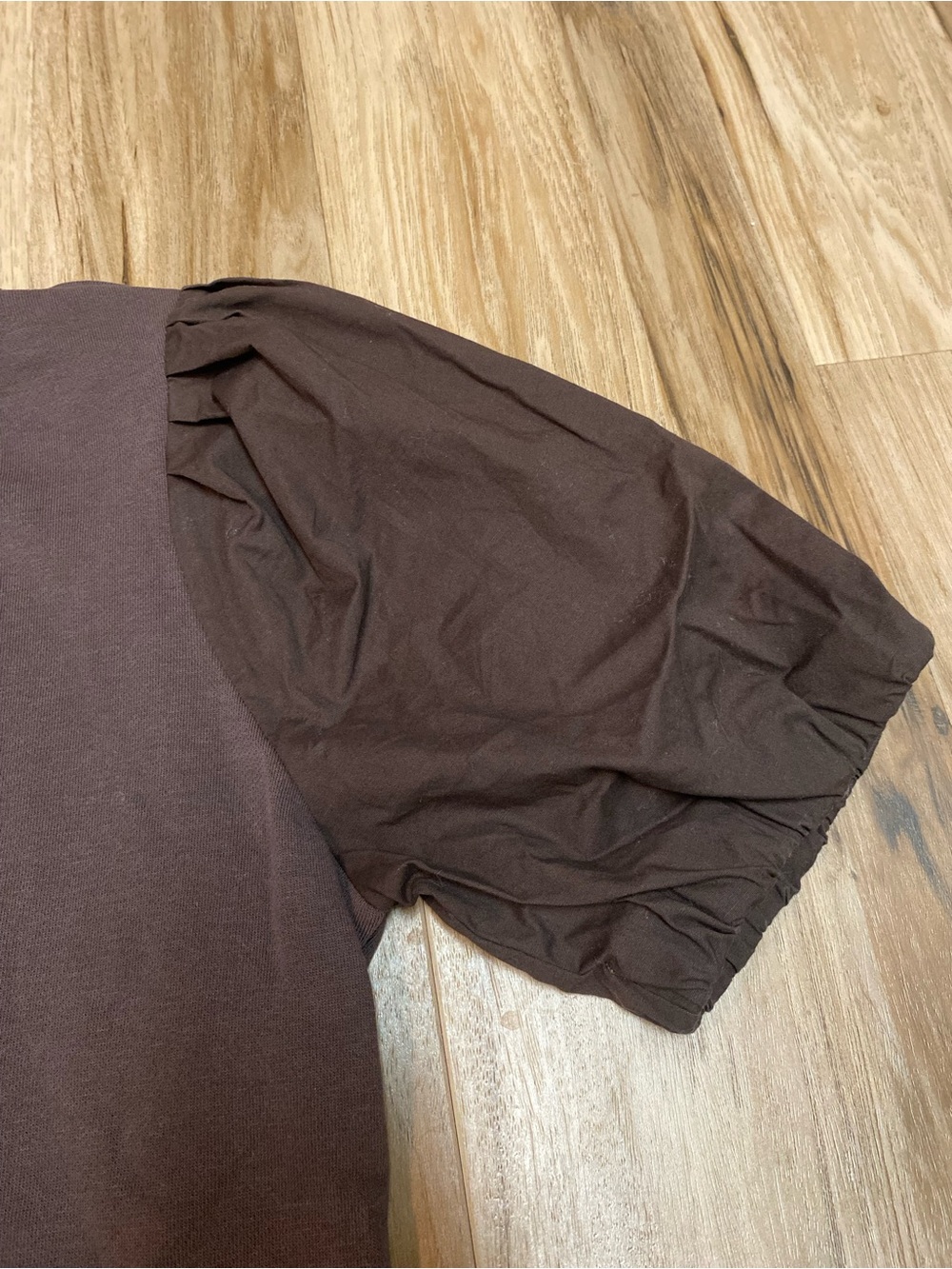 EVEREVE JORDAN PUFF SLEEVE SHORT SLEEVE FULL ZIP TOP JACKET COCOA BROWN SZ SMALL - Picture 4 of 9